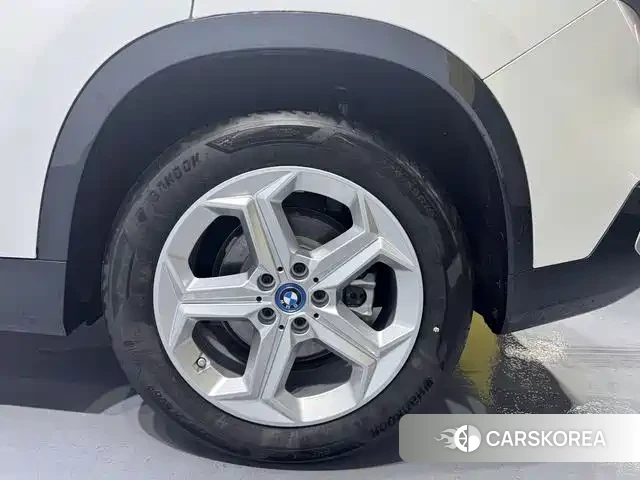 BMW iX1 2026 Белый из Китая, фото 3