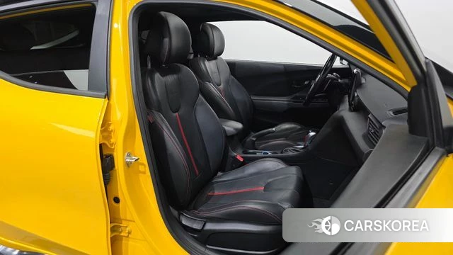 Hyundai Veloster (JS) 2018 Желтый из Кореи, фото 3