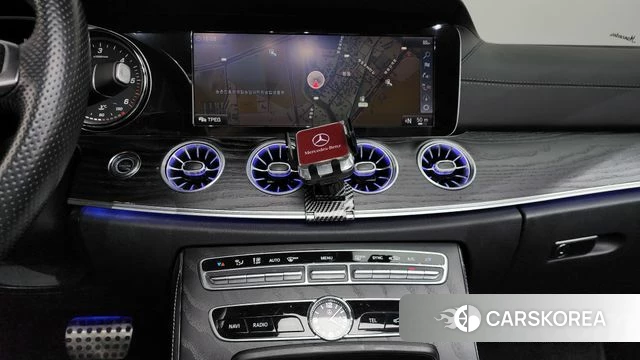 Mercedes-Benz E-Class W213 2018 Белый из Кореи, фото 3