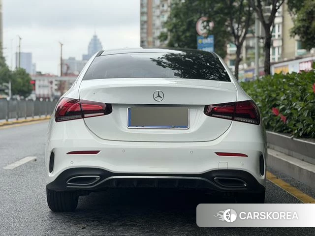 Mercedes-Benz Class A 2022 Белый из Китая, фото 3