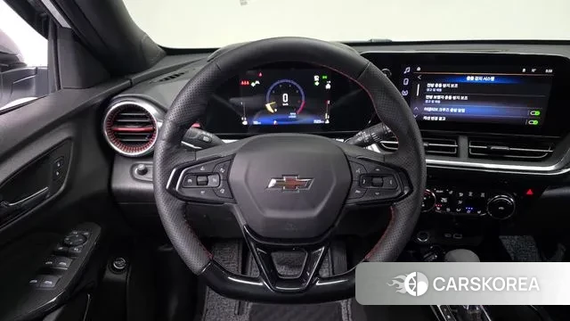 Chevrolet (GM Daewoo) Trax Crossover 2025 Белый из Кореи, фото 3