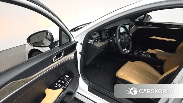 Kia K5 3rd generation 2021 Белый из Кореи, фото 3