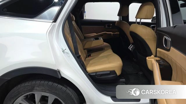 Kia Sorento 4th Generation 2023 Белый из Кореи, фото 3