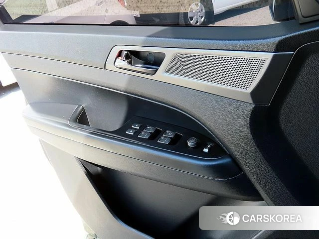 Ssangyong The New Rexton Sports Cannes 2023 Светло-зеленый из Кореи, фото 3