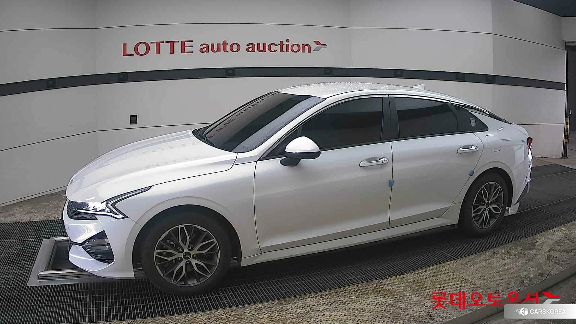 Kia K5 2022 Snow White Pearl (optional) из Кореи, фото 3