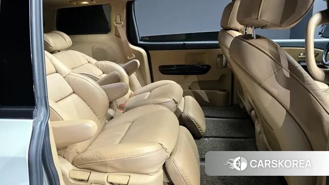 Kia The New Carnival 2018 Белый из Кореи, фото 3