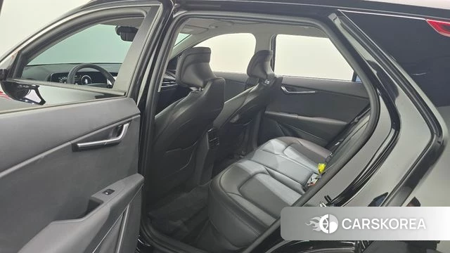 Kia Di All New Niro EV 2023 Черный из Кореи, фото 3