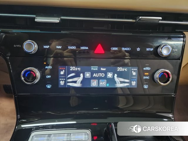 Genesis G80 (RG3) 2024 Черный из Кореи, фото 3