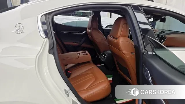 Maserati Ghibli 2019 Белый из Кореи, фото 3