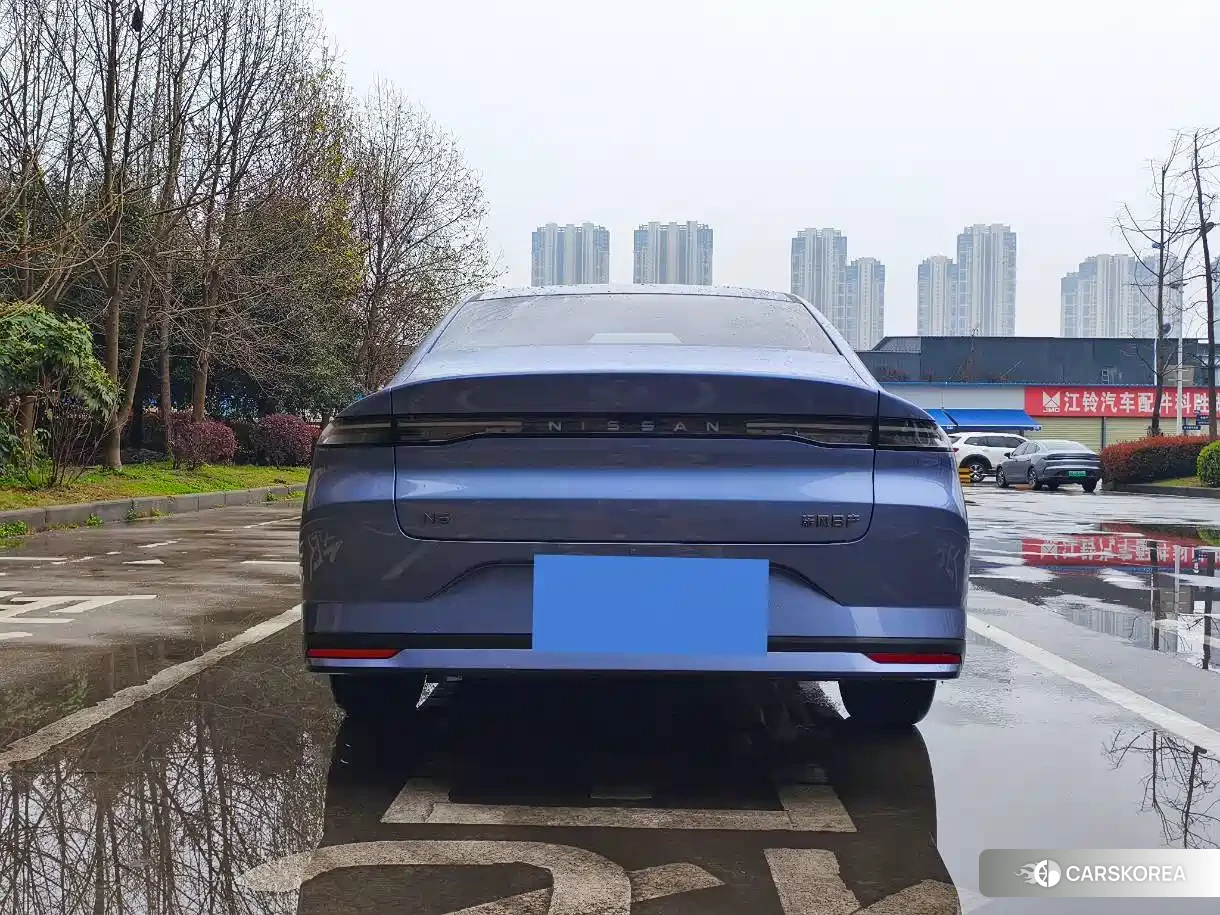 Nissan N6 2025 Синий из Китая, фото 3