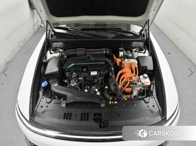 Hyundai Grandeur Hybrid (GN7) 2023 Белый из Кореи, фото 3