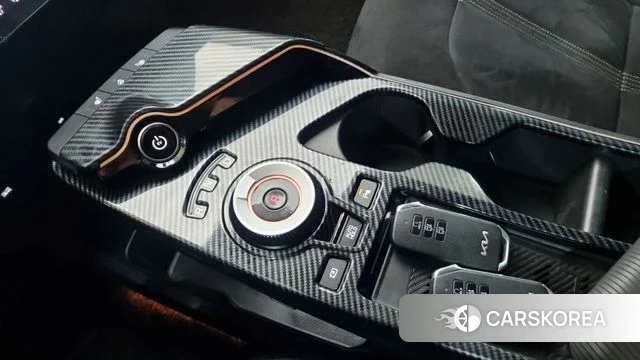 Kia EV6 2023 Белый из Кореи, фото 3