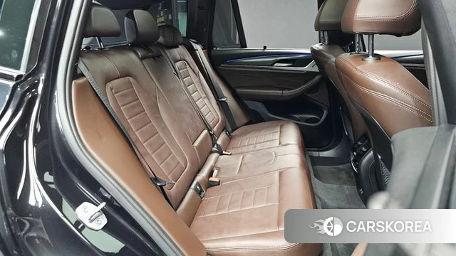 BMW X3 (G01) 2023 Черный из Кореи, фото 3