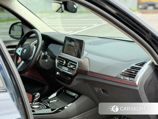 BMW X3 2023 Черный из Китая, фото 3