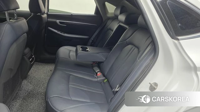 Hyundai Sonata D Edge Hybrid (DN8) 2023 Белый из Кореи, фото 3
