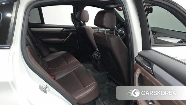 BMW X4 (F26) 2018 Белый из Кореи, фото 3