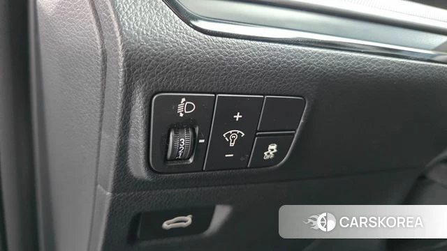 Kia The New K5 3rd generation 2024 Белый из Кореи, фото 3