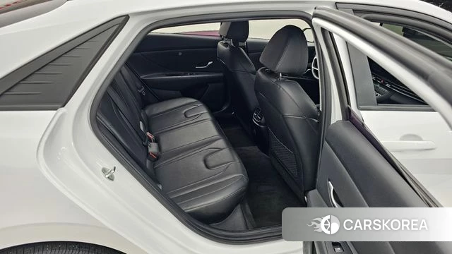 Hyundai Avante (CN7) 2022 Белый из Кореи, фото 3