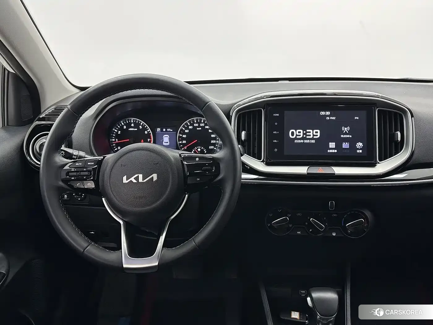 Kia KX1 2024 Белый из Китая, фото 3
