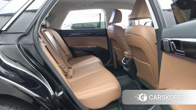 Hyundai Grandeur Hybrid (GN7) 2023 Черный из Кореи, фото 3