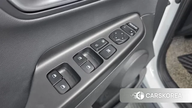 Hyundai The New Kona 2022 Белый из Кореи, фото 3