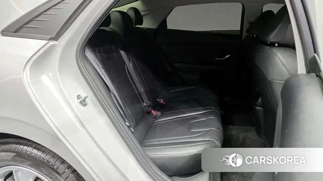 Hyundai Avante (CN7) 2020 Серебристо-серый из Кореи, фото 3