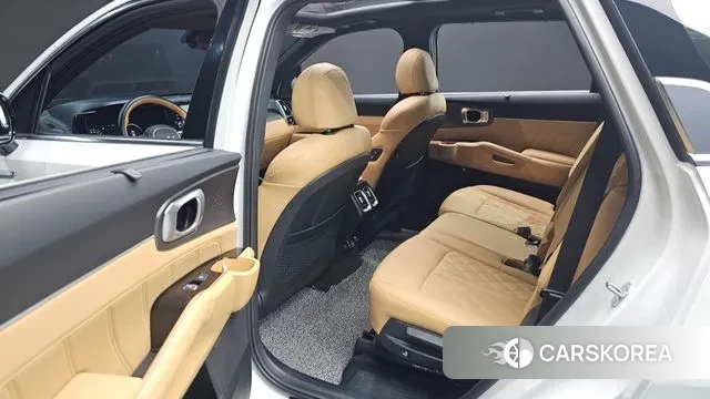 Kia Sorento 4th Generation 2023 Белый из Кореи, фото 3