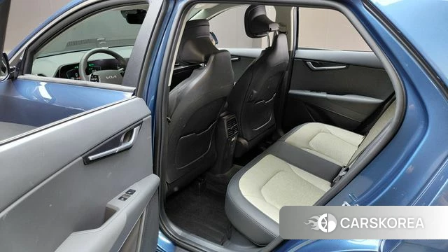 Kia Di Ol Nu Niro 2023 Синий из Кореи, фото 3