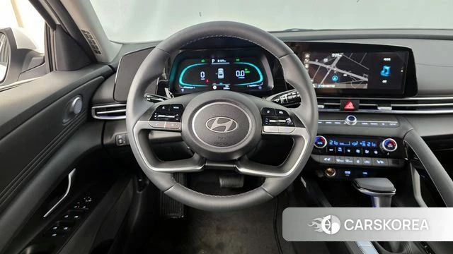 Hyundai The New Avante Hybrid (CN7) 2025 Белый из Кореи, фото 3