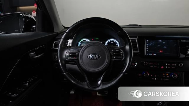 Kia Niro 2018 Черный из Кореи, фото 3