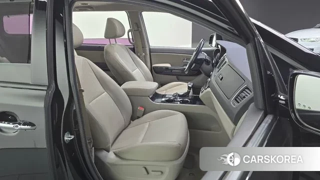 Kia The New Carnival 2019 Черный из Кореи, фото 3