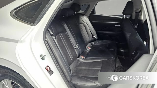 Hyundai Sonata (DN8) 2022 Белый из Кореи, фото 3