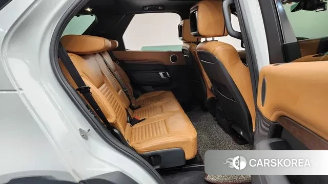 Land Rover Discovery 5 2018 Белый из Кореи, фото 3