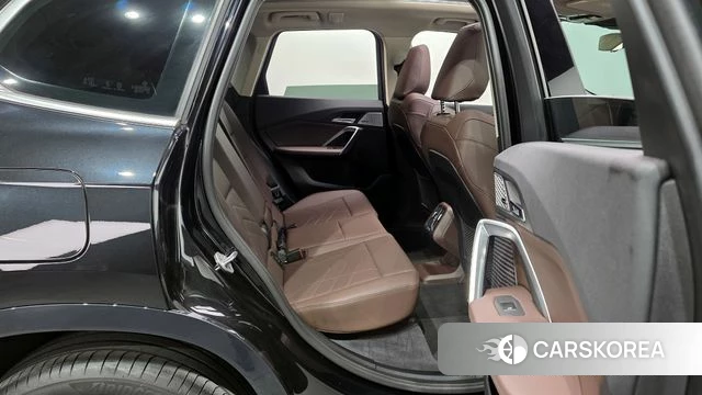 BMW X1 (U11) 2024 Черный из Кореи, фото 3