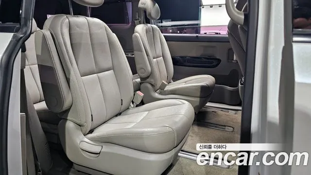 Kia The New Carnival id 2471970 из Кореи 3