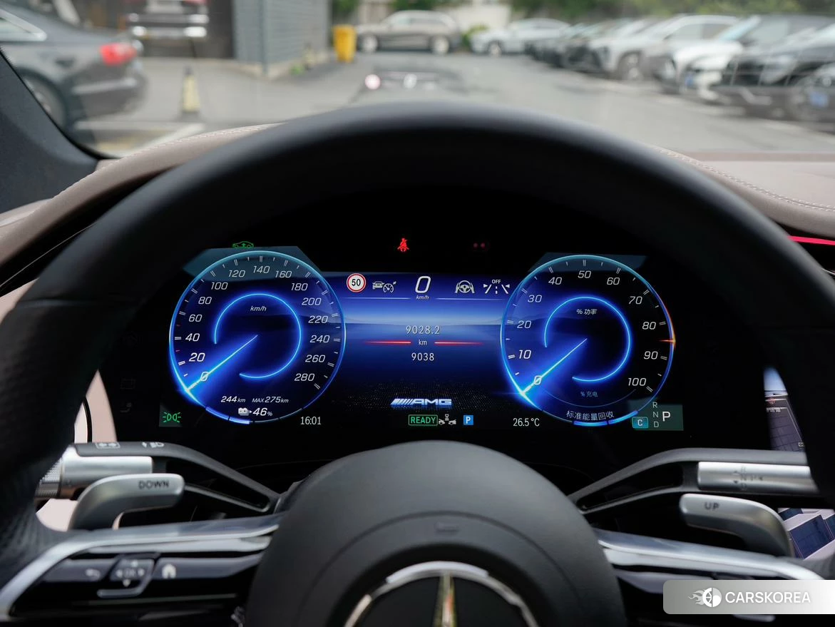 Mercedes-Benz EQS AMG 2022 Темно-серый из Китая, фото 3