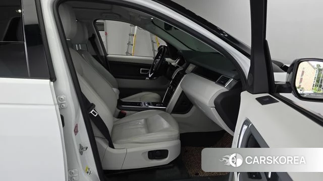 Land Rover Discovery Sports 2018 Белый из Кореи, фото 3