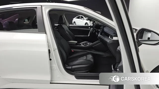 Kia K5 3rd generation 2021 Белый из Кореи, фото 3