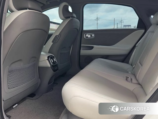 Hyundai Ionic 6 2023 Белый из Кореи, фото 3