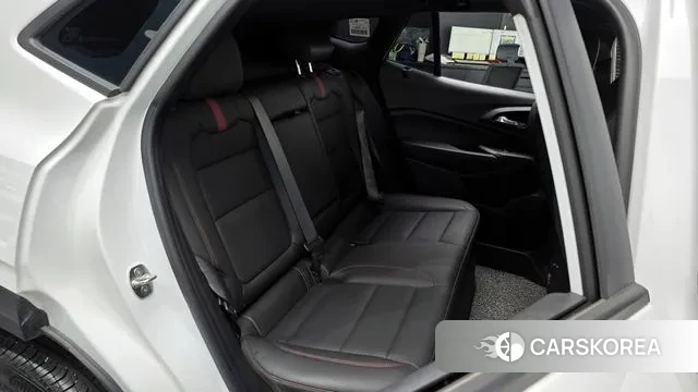 Chevrolet (GM Daewoo) Trax Crossover 2023 Белый из Кореи, фото 3