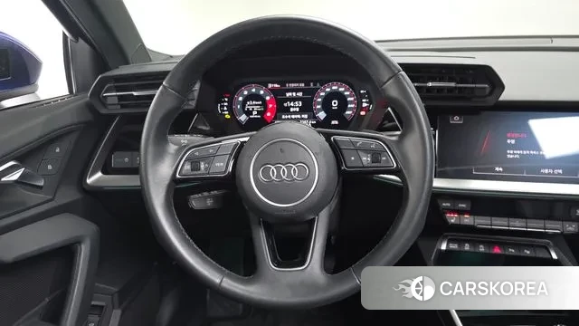 Audi A3 (8Y) 2023 Синий из Кореи, фото 3
