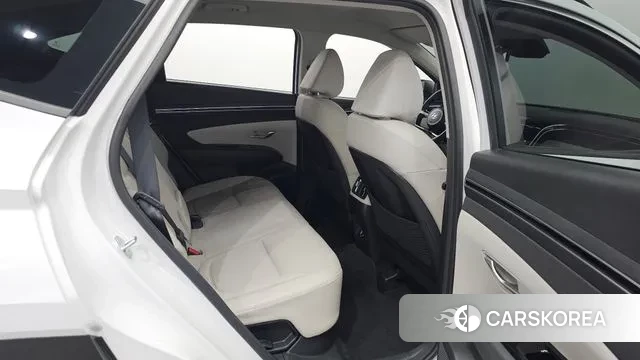 Hyundai Tucson Hybrid (NX4) 2023 Белый из Кореи, фото 3