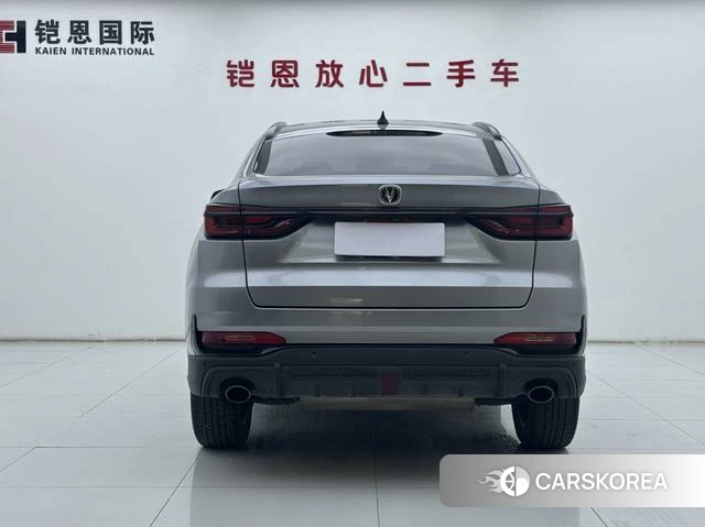 Chang'an CS85 COUPE 2022 Серебристо-серый из Китая, фото 3