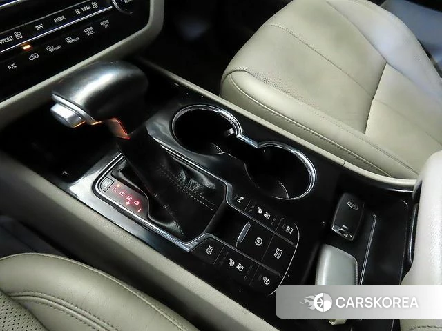 Kia The New Carnival 2018 Белый из Кореи, фото 3