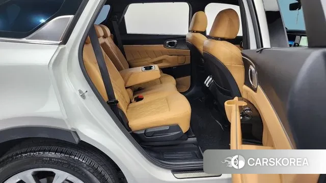 Kia Sorento 4th Generation 2023 Белый из Кореи, фото 3