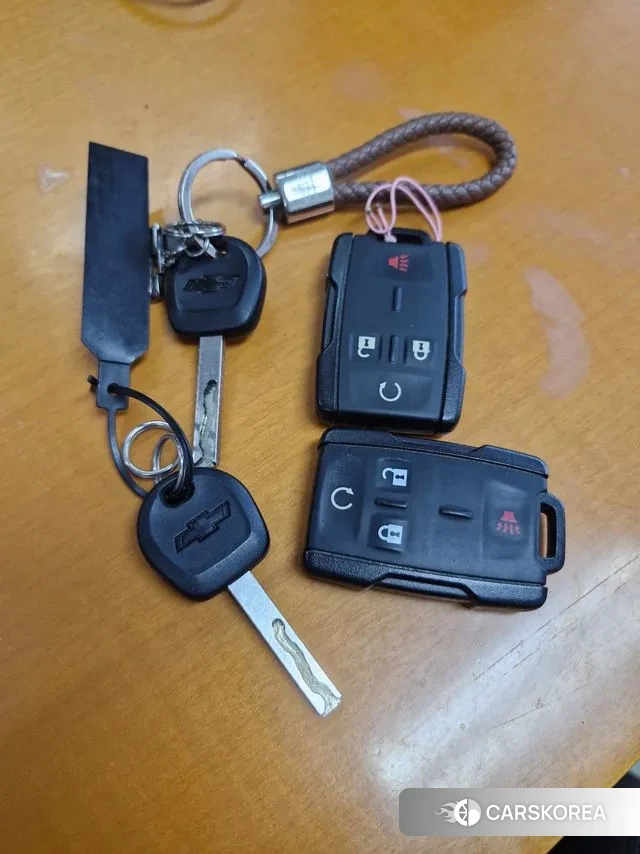 Chevrolet (GM Daewoo) Colorado 2020 Серебряный из Кореи, фото 3