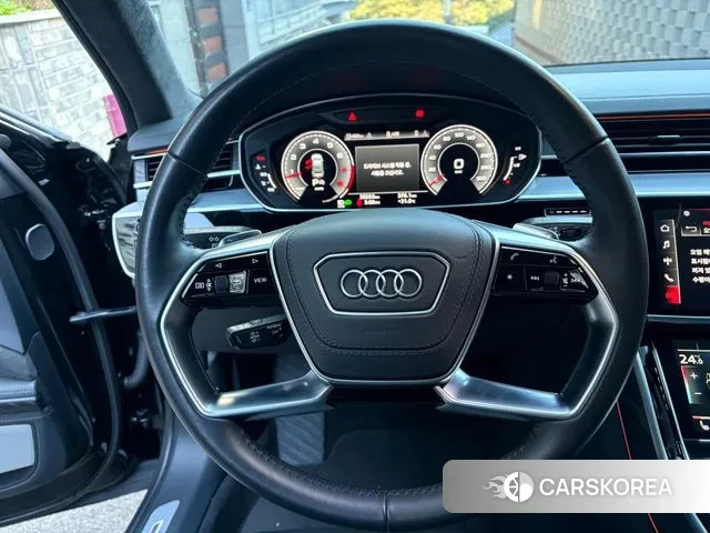 Audi A8 (D5) 2021 Черный из Кореи, фото 3