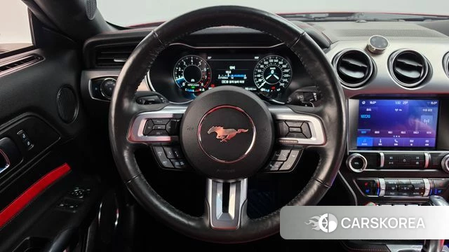 Ford Mustang 2022 Красный из Кореи, фото 3