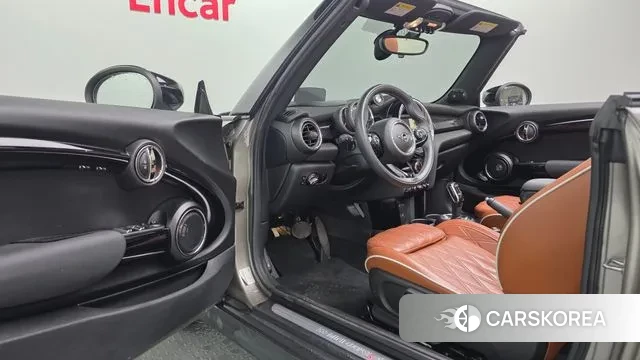 Mini Cooper S Convertible 2020 Песочный из Кореи, фото 3