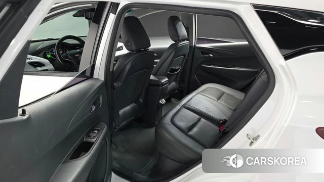 Chevrolet (GM Daewoo) Bolt EV 2021 Белый из Кореи, фото 3